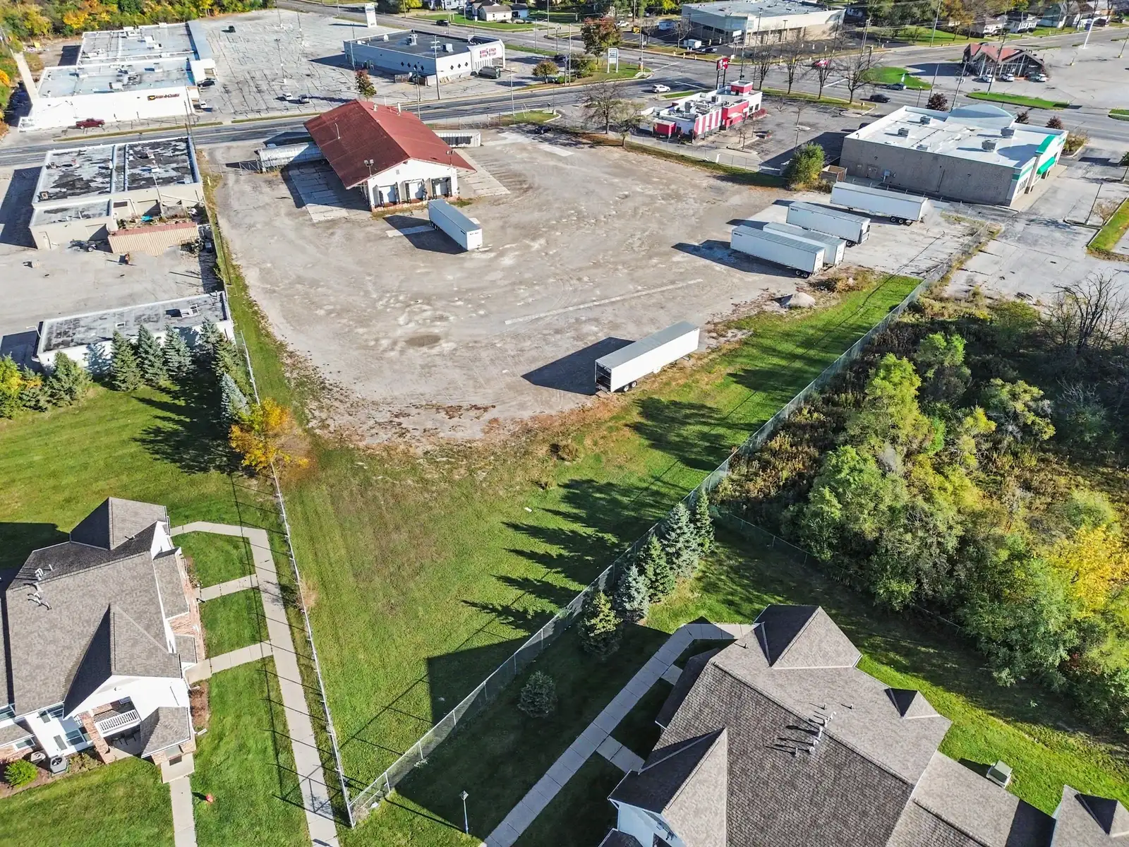 3770 Hess Ave image 14