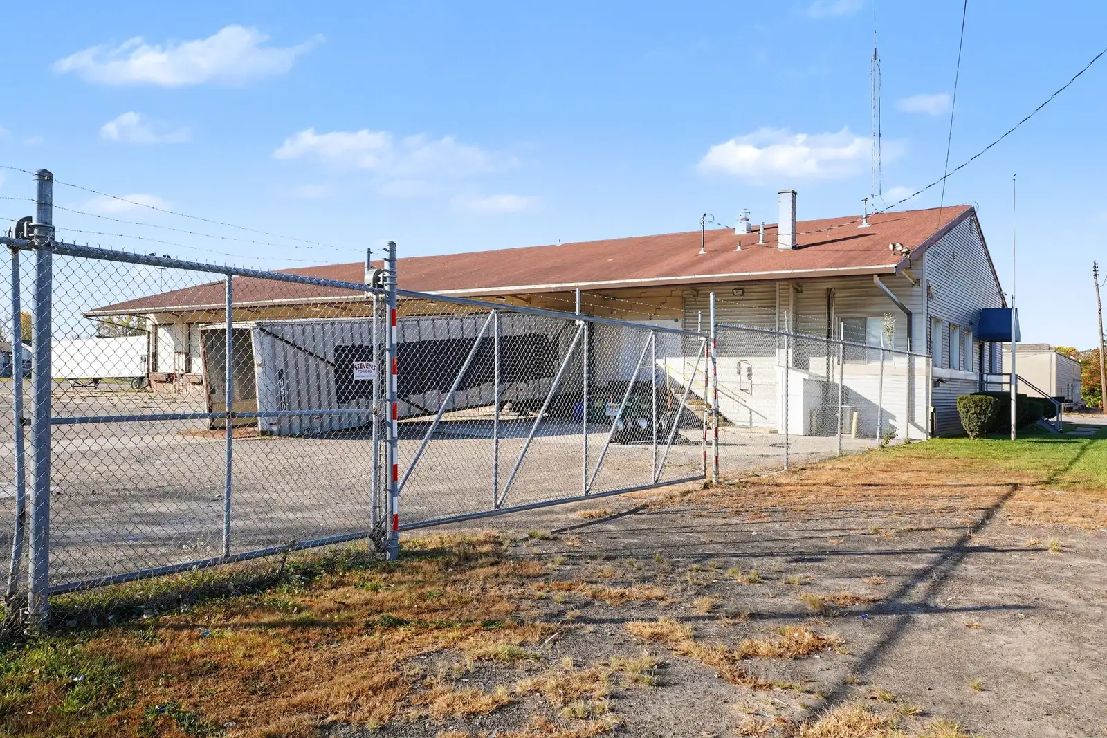 3770 Hess Ave image 10
