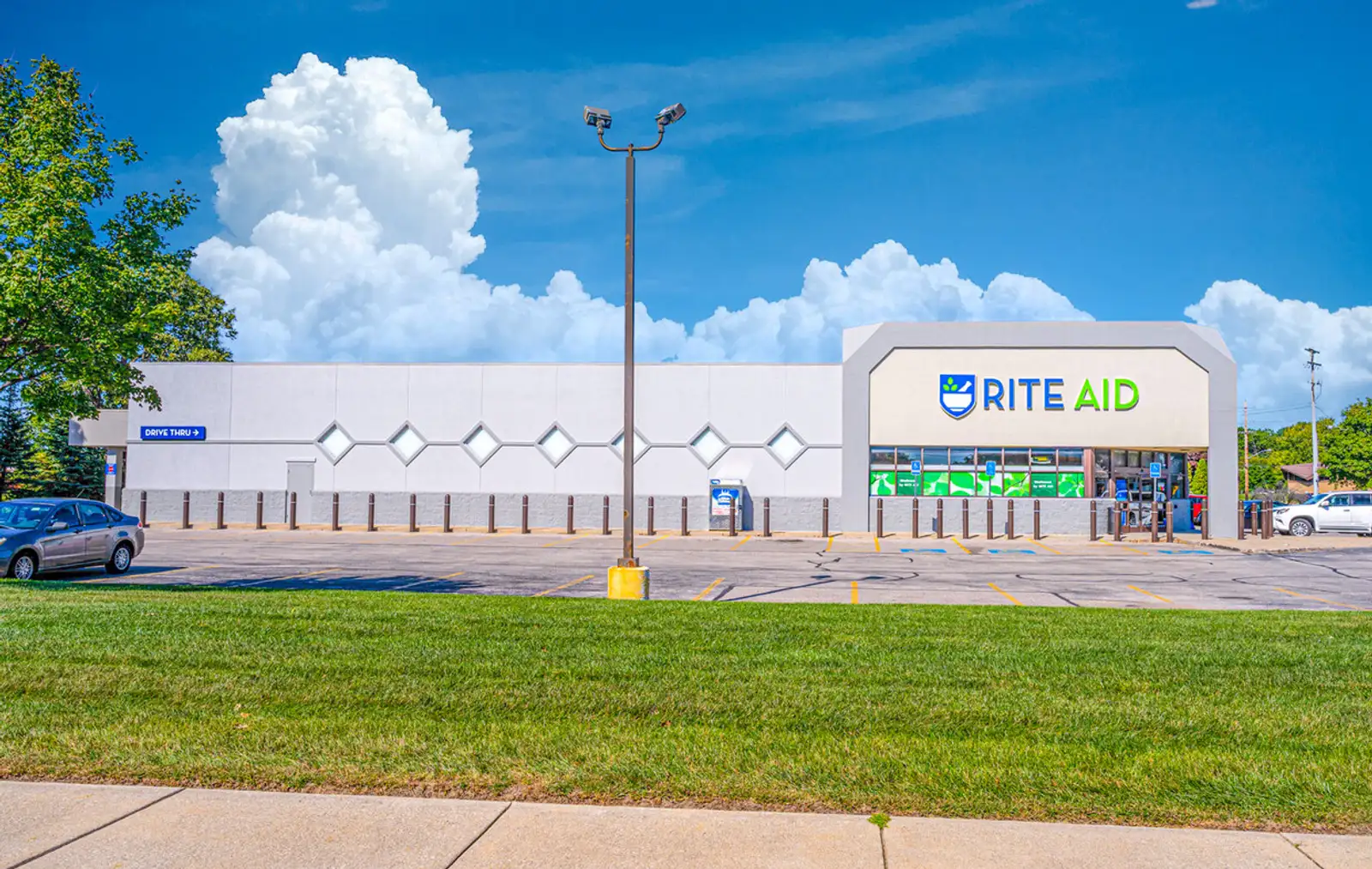 11,000 Sq Ft Retail image 6