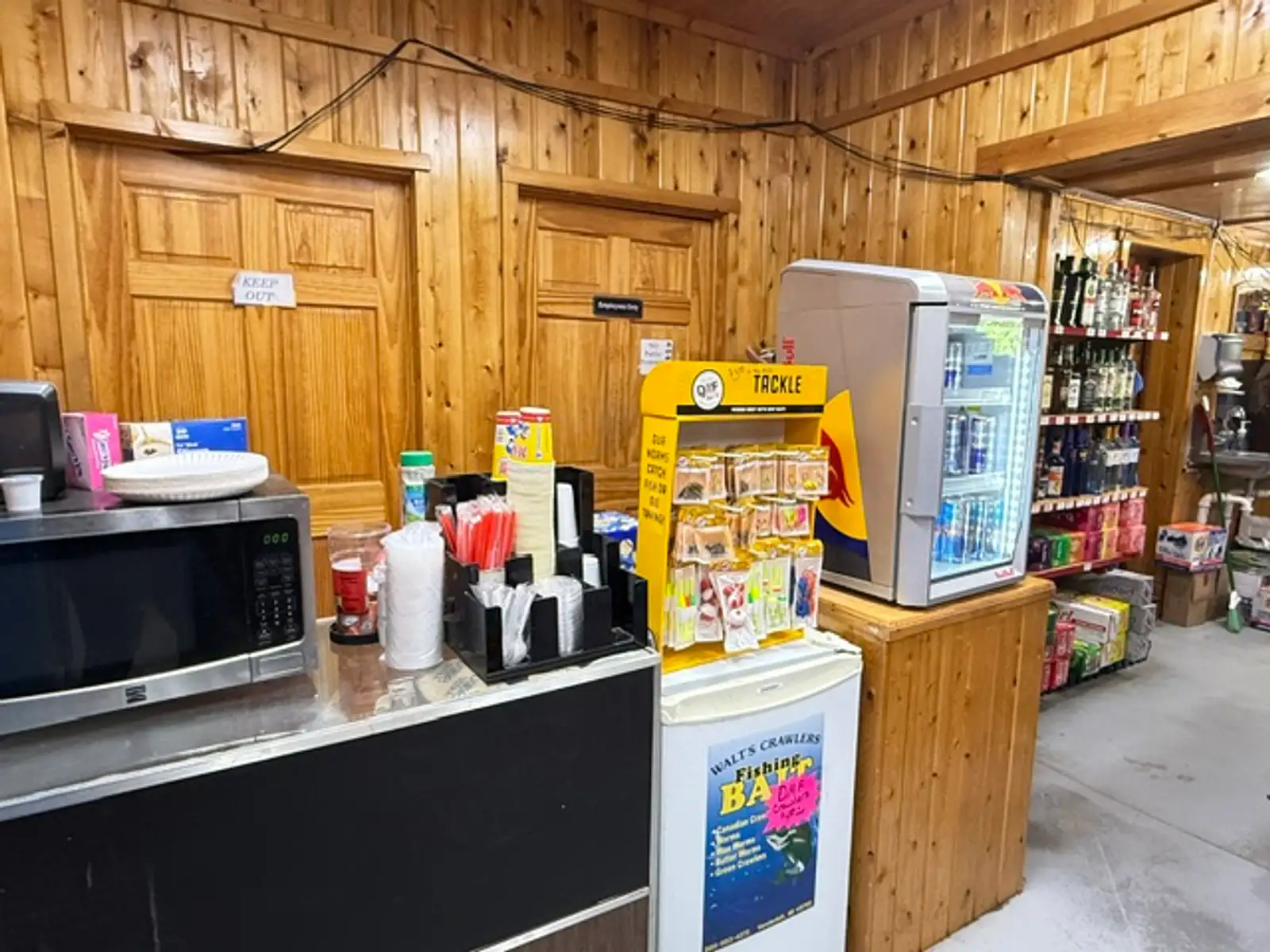 Convenience Store w/ Additional Land image 6