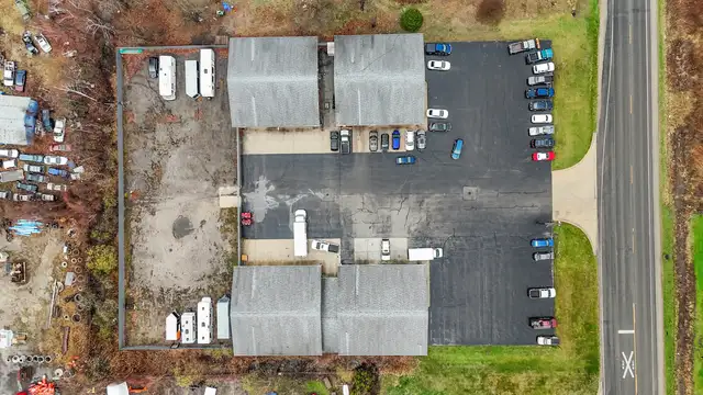 3319-3331 Dove Rd thumbnail 4