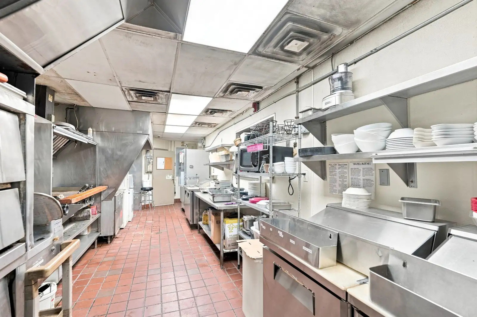 1090 Rochester Rd image 25