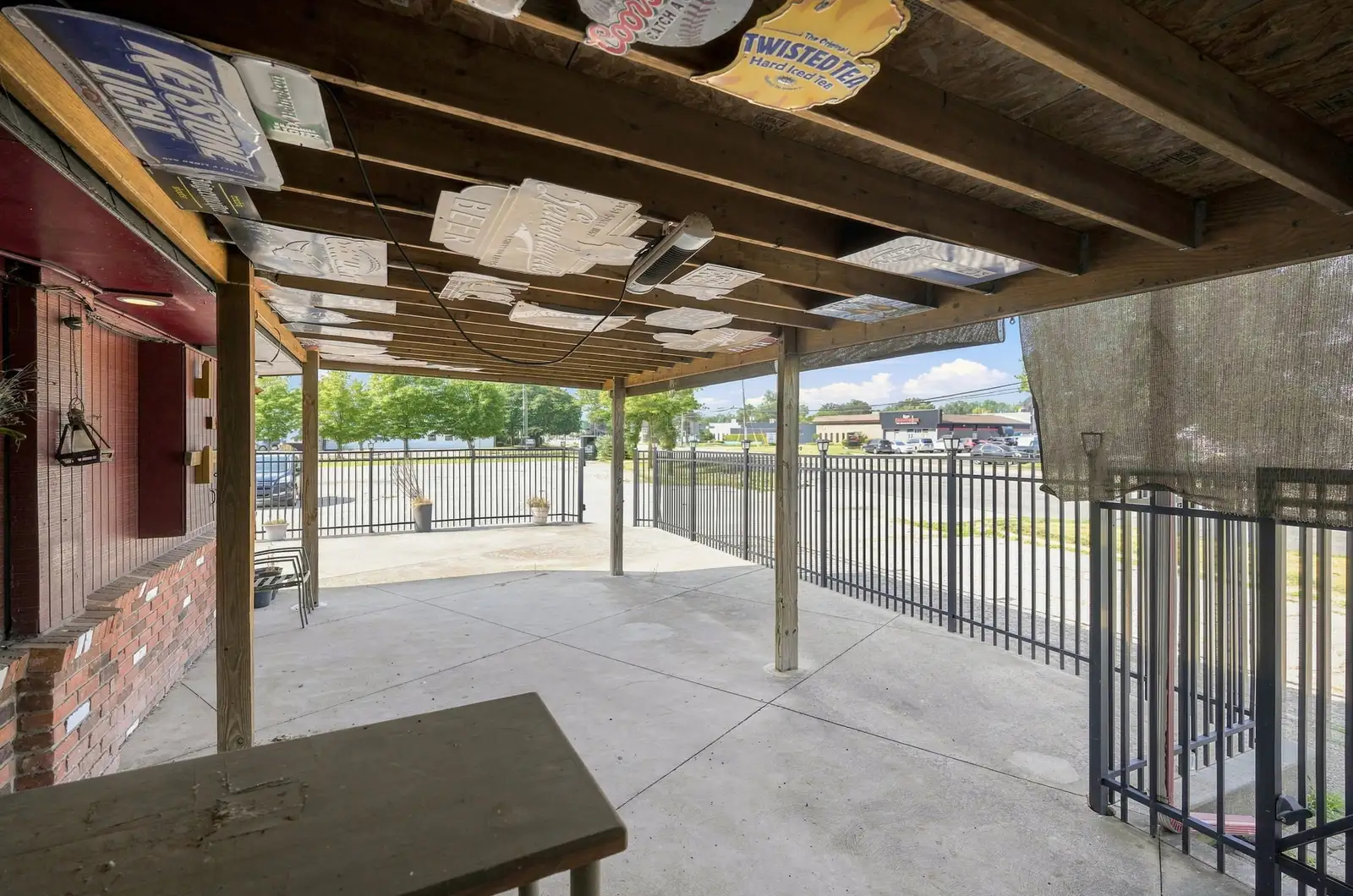 1090 Rochester Rd image 22