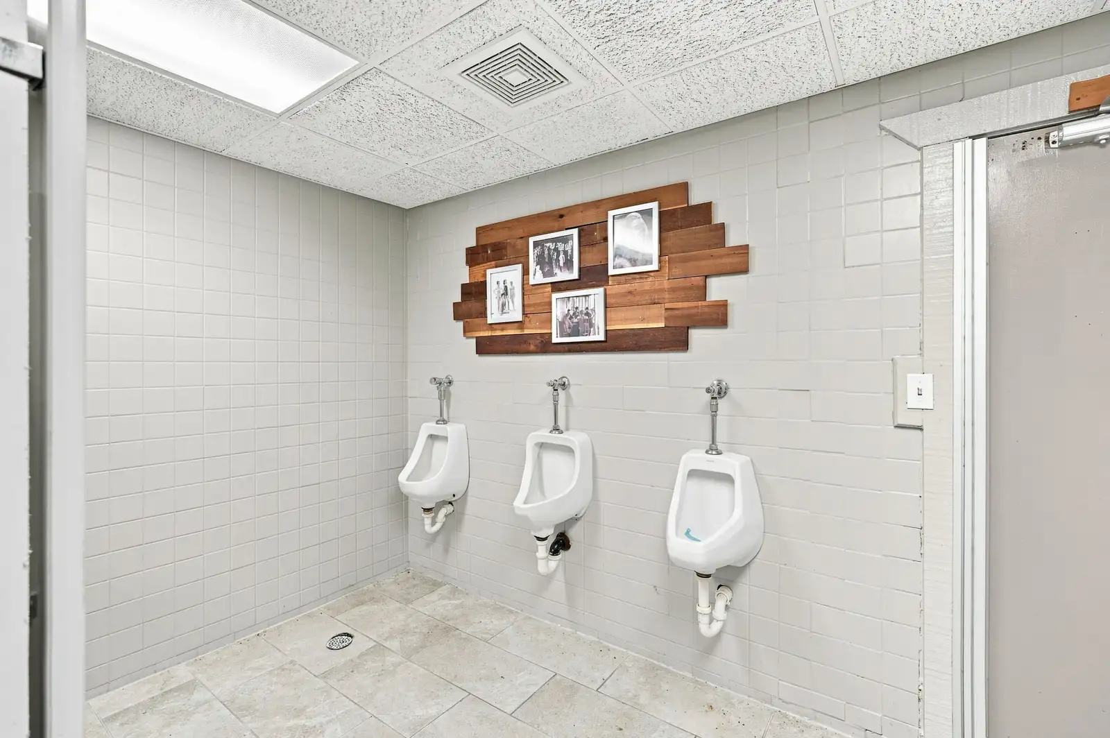 1090 Rochester Rd image 13