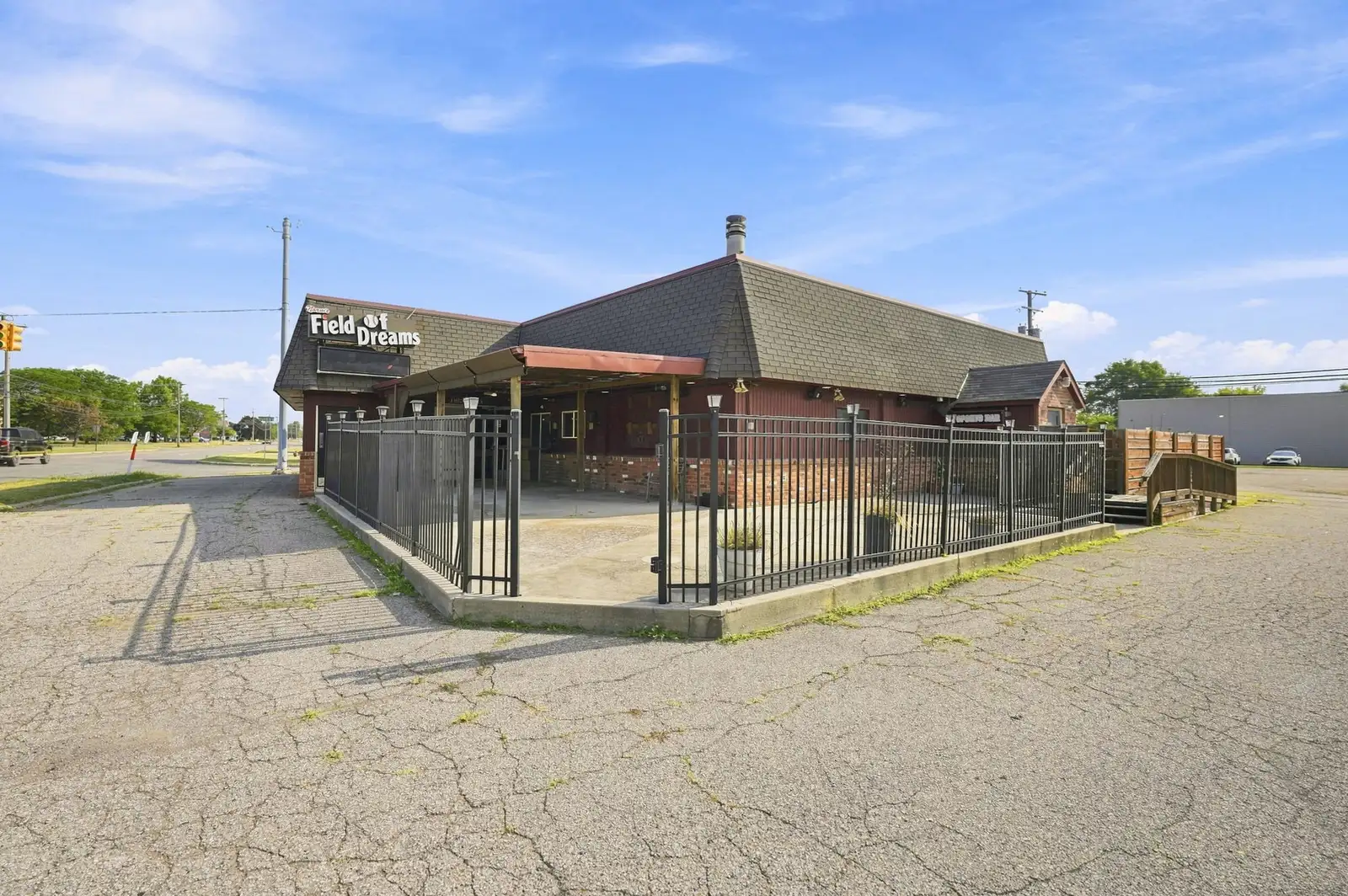 1090 Rochester Rd image 6