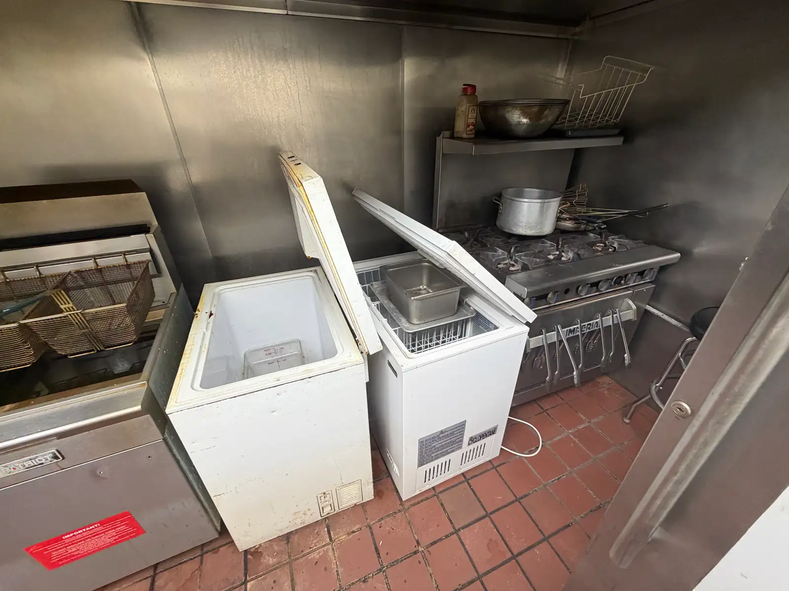 1090 Rochester Rd image 38