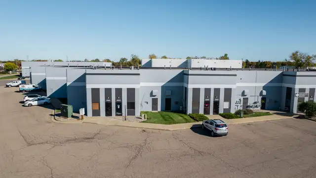 Westland Commerce Center thumbnail 3