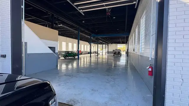 36401 Groesbeck Hwy thumbnail 5