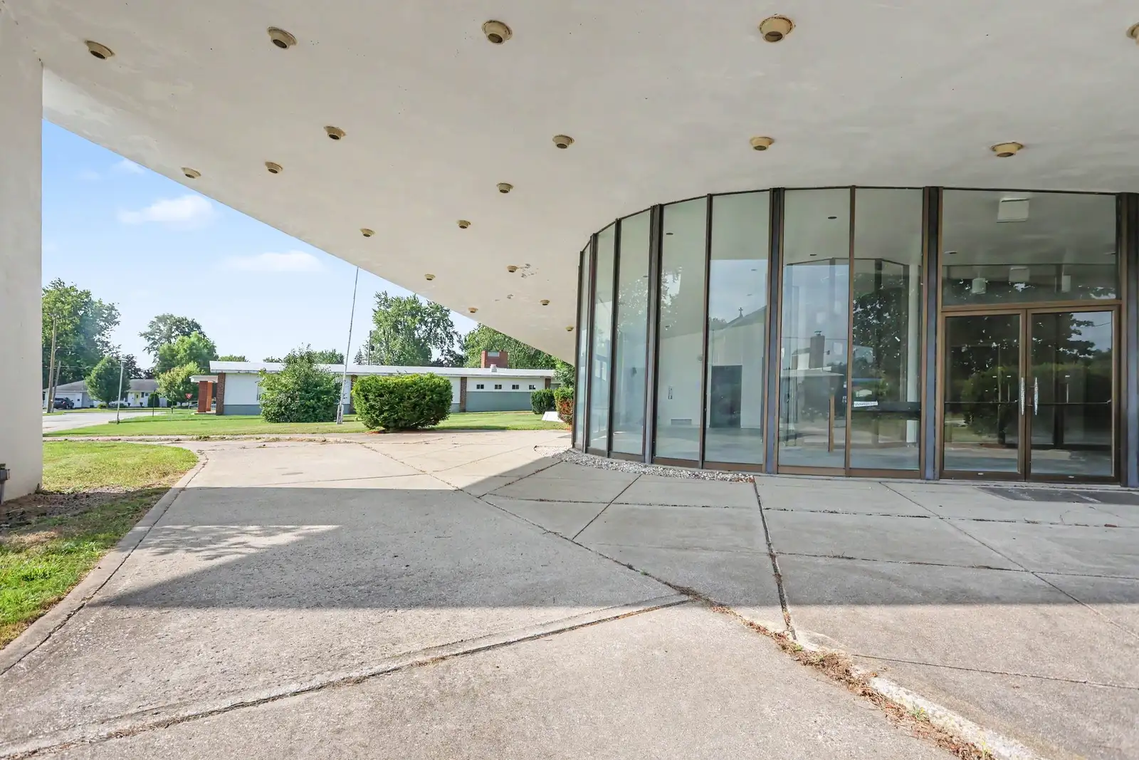 511 W Cornell St image 6