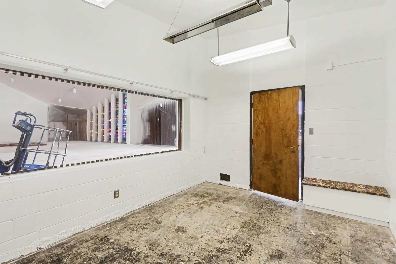 511 W Cornell St image 14