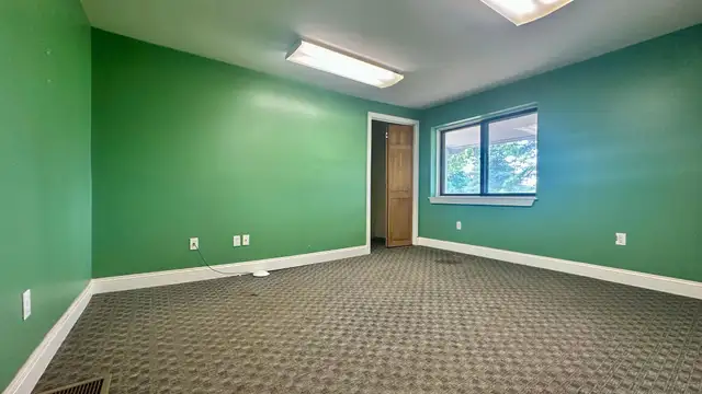 2881 W Bennington Rd thumbnail 2