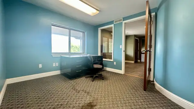 2881 W Bennington Rd thumbnail 5