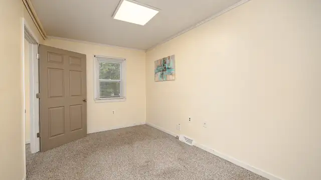 View image 12