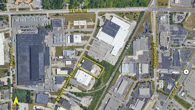 50800 E. Russell Schmidt Blvd thumbnail 2