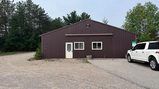 125 Industrial Drive thumbnail 5