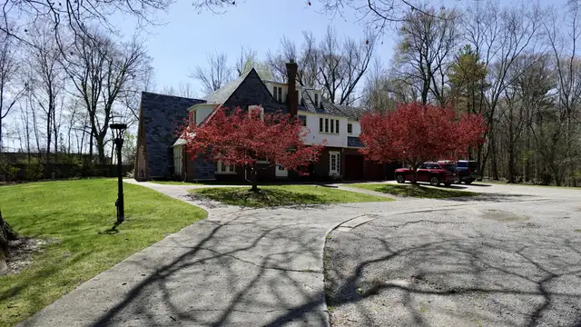 View image 60
