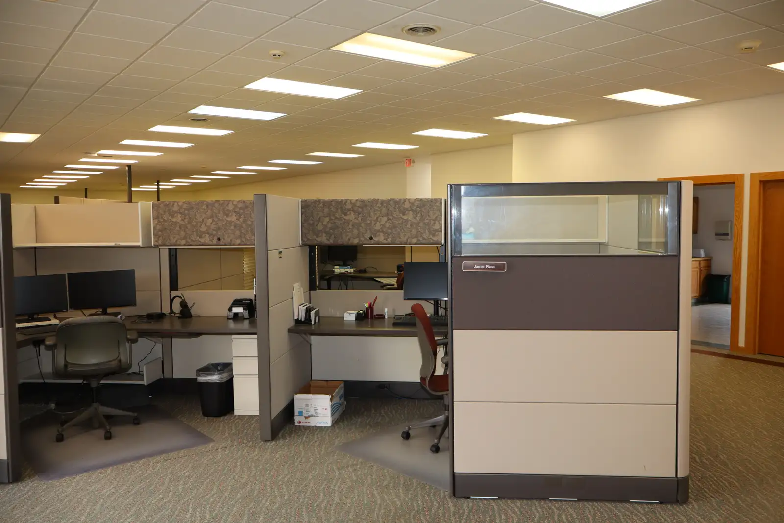 Professional Office Space Kochville Township CALL TRADEMARK COMMERCIAL GROUP AT 989-792-6400 image 40