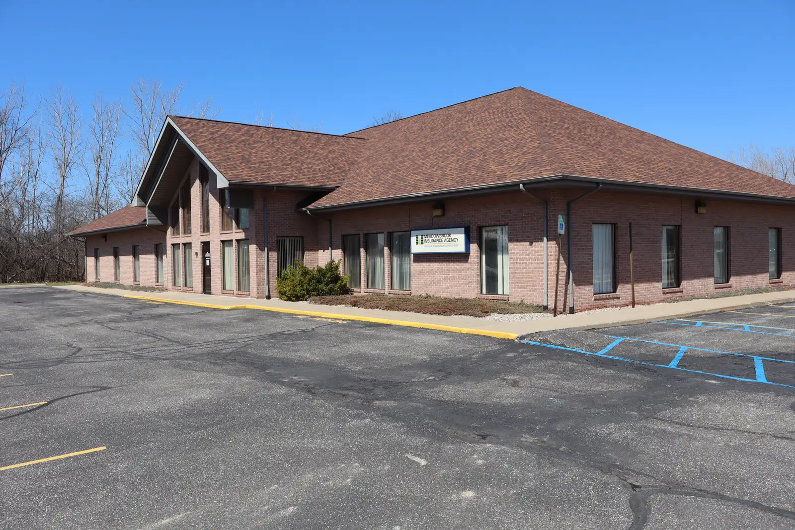 Professional Office Space Kochville Township CALL TRADEMARK COMMERCIAL GROUP AT 989-792-6400 image 51