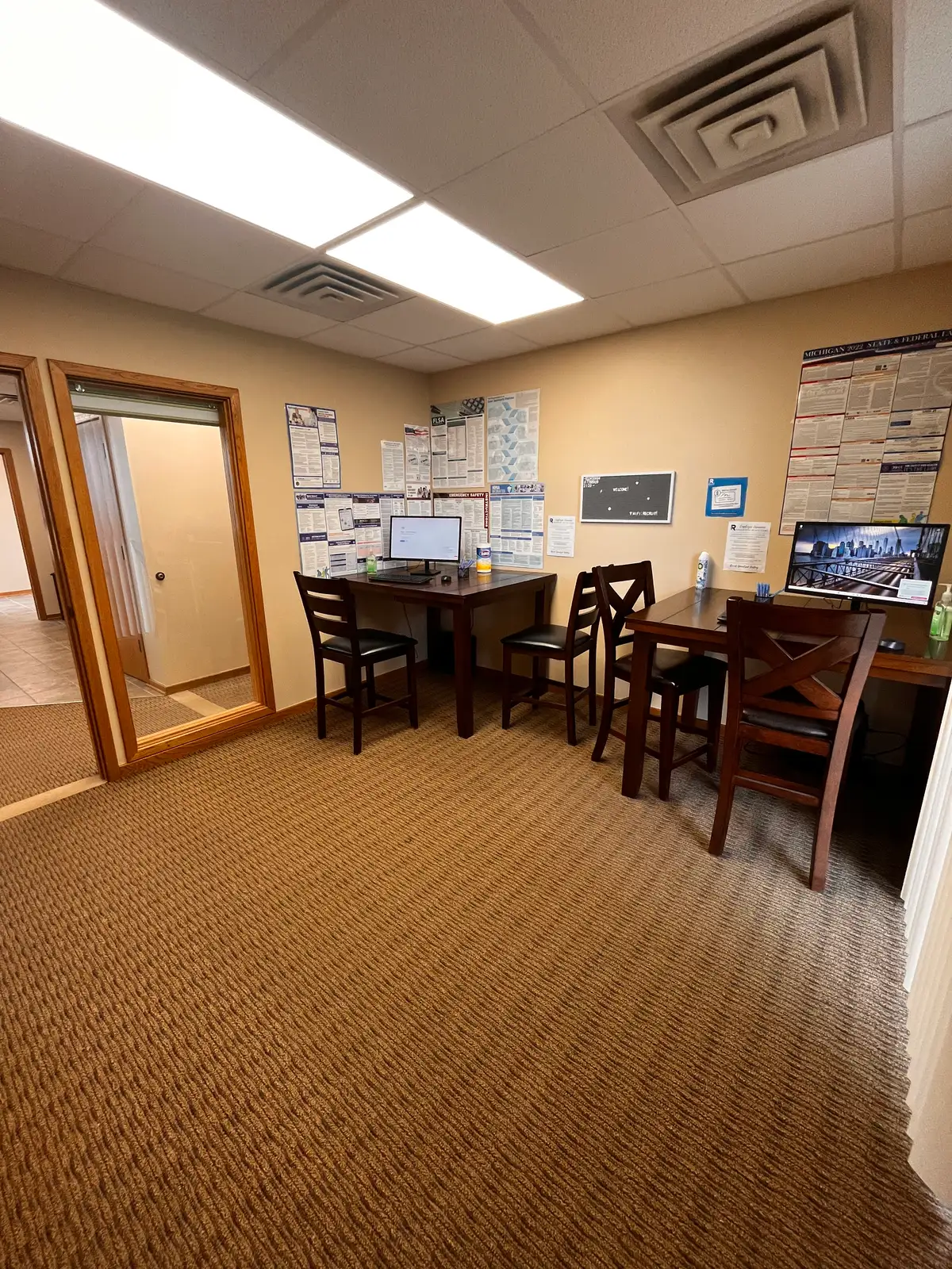 Great Updated Office Space at Jolly/Okemos Intersection image 9