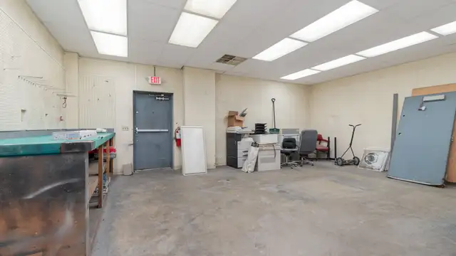 View image 11