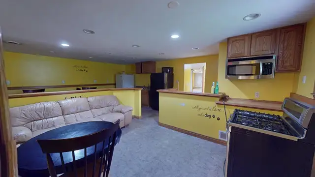 View image 9