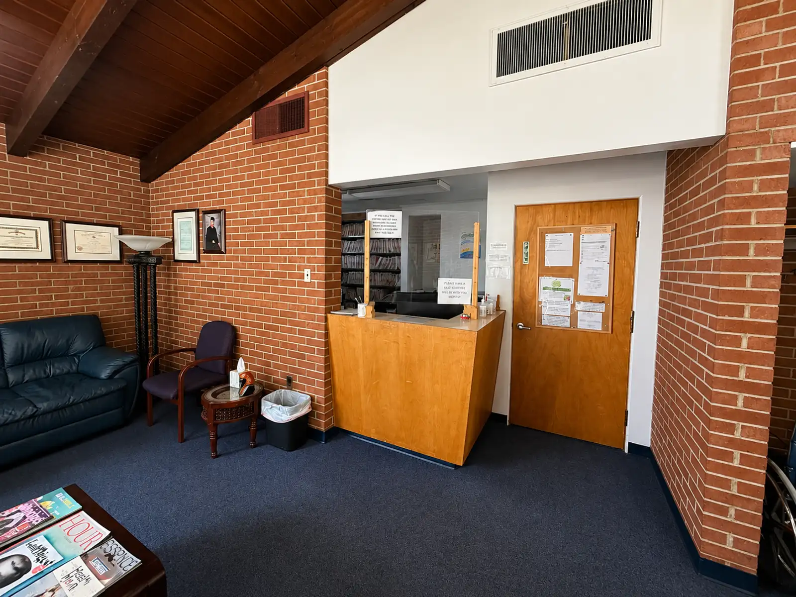 2407 Military St image 4