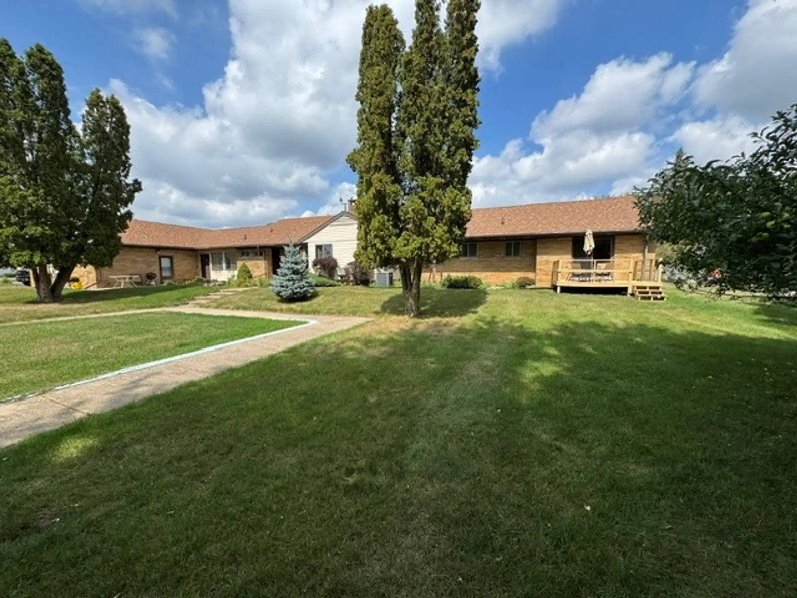 2060 E Remus Rd image 5