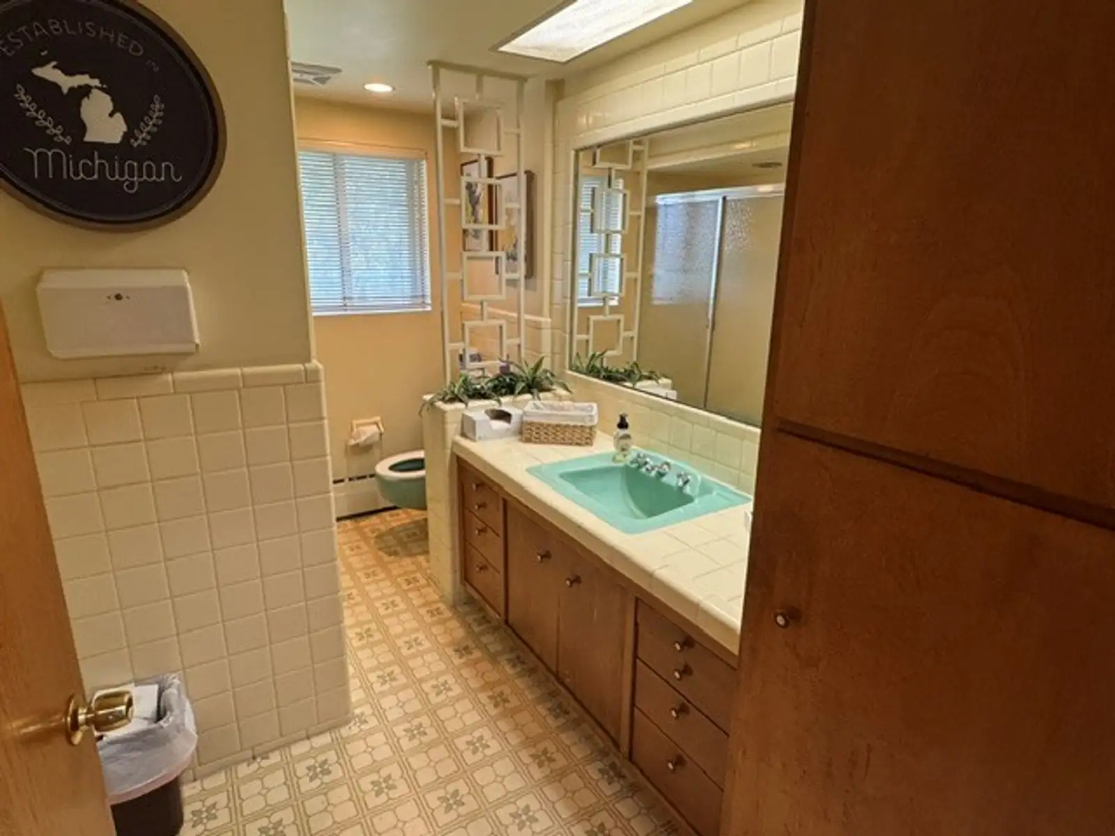 2060 E Remus Rd image 14