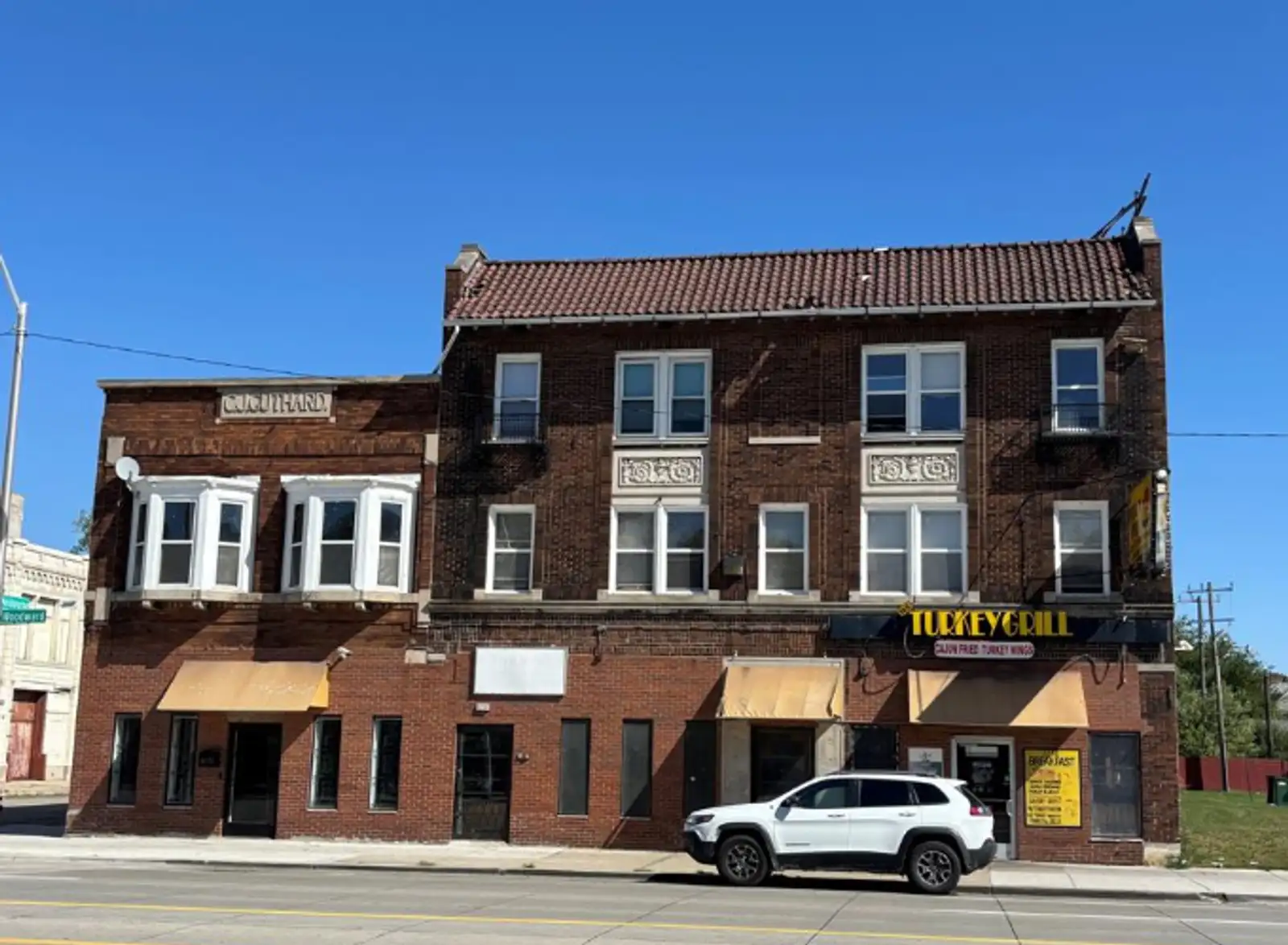 8296 Woodward Ave image 2
