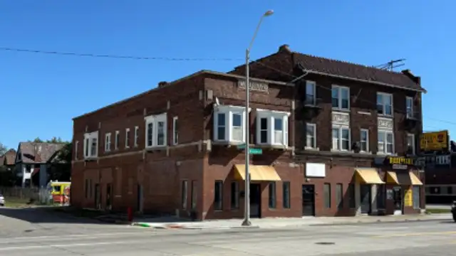 View image 1