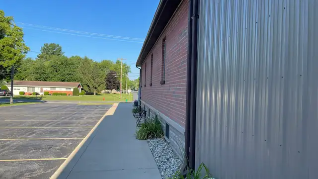 View image 16