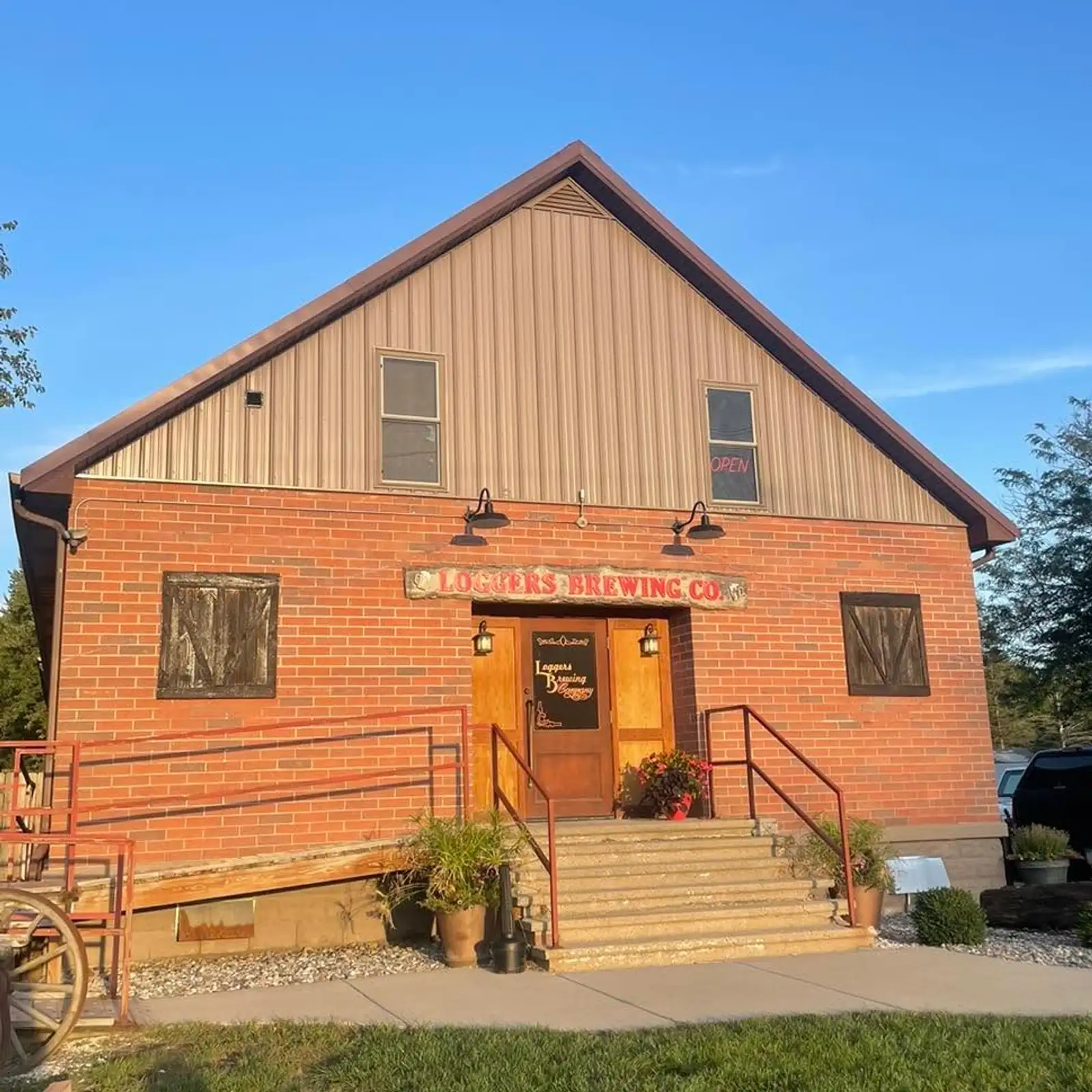 1215 S. River image 2