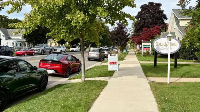 410 N St Joseph St thumbnail 5