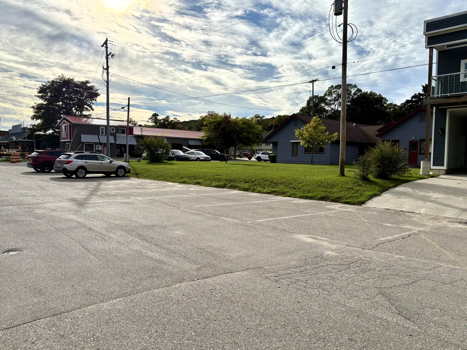 410 N St Joseph St image 8