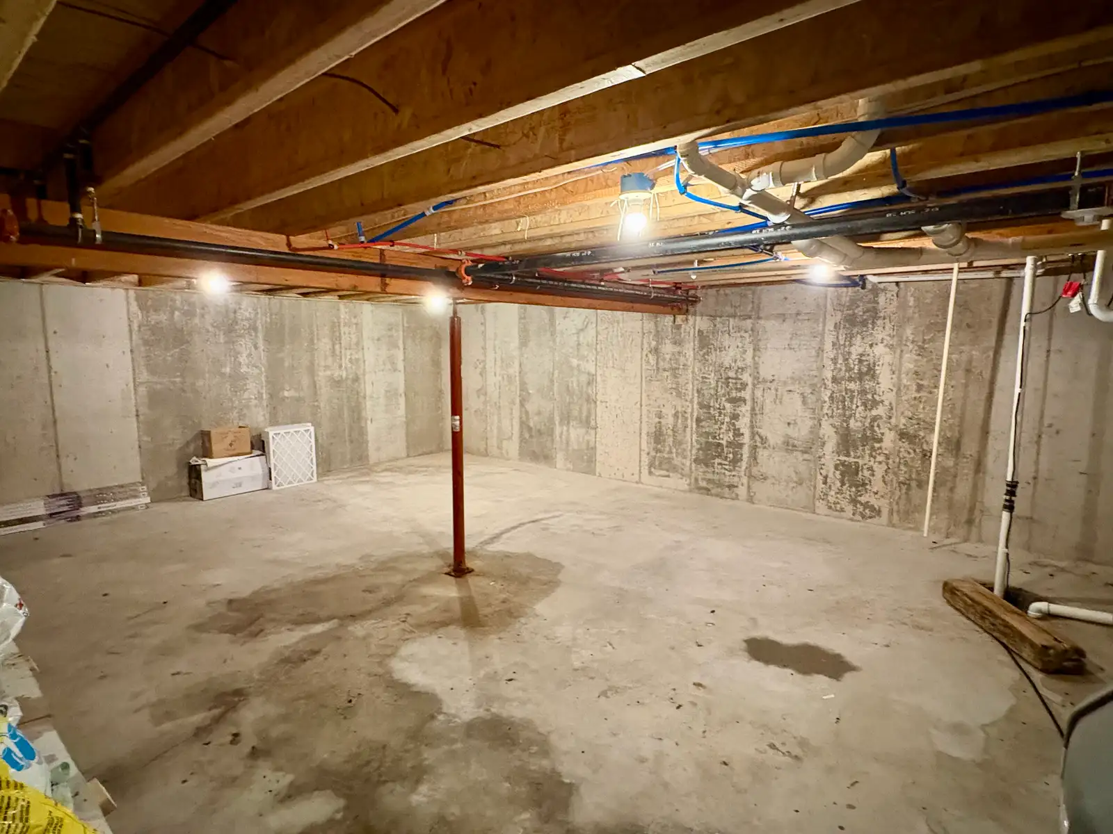 410 N St Joseph St image 14