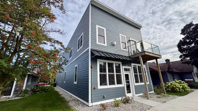 410 N St Joseph St thumbnail 2