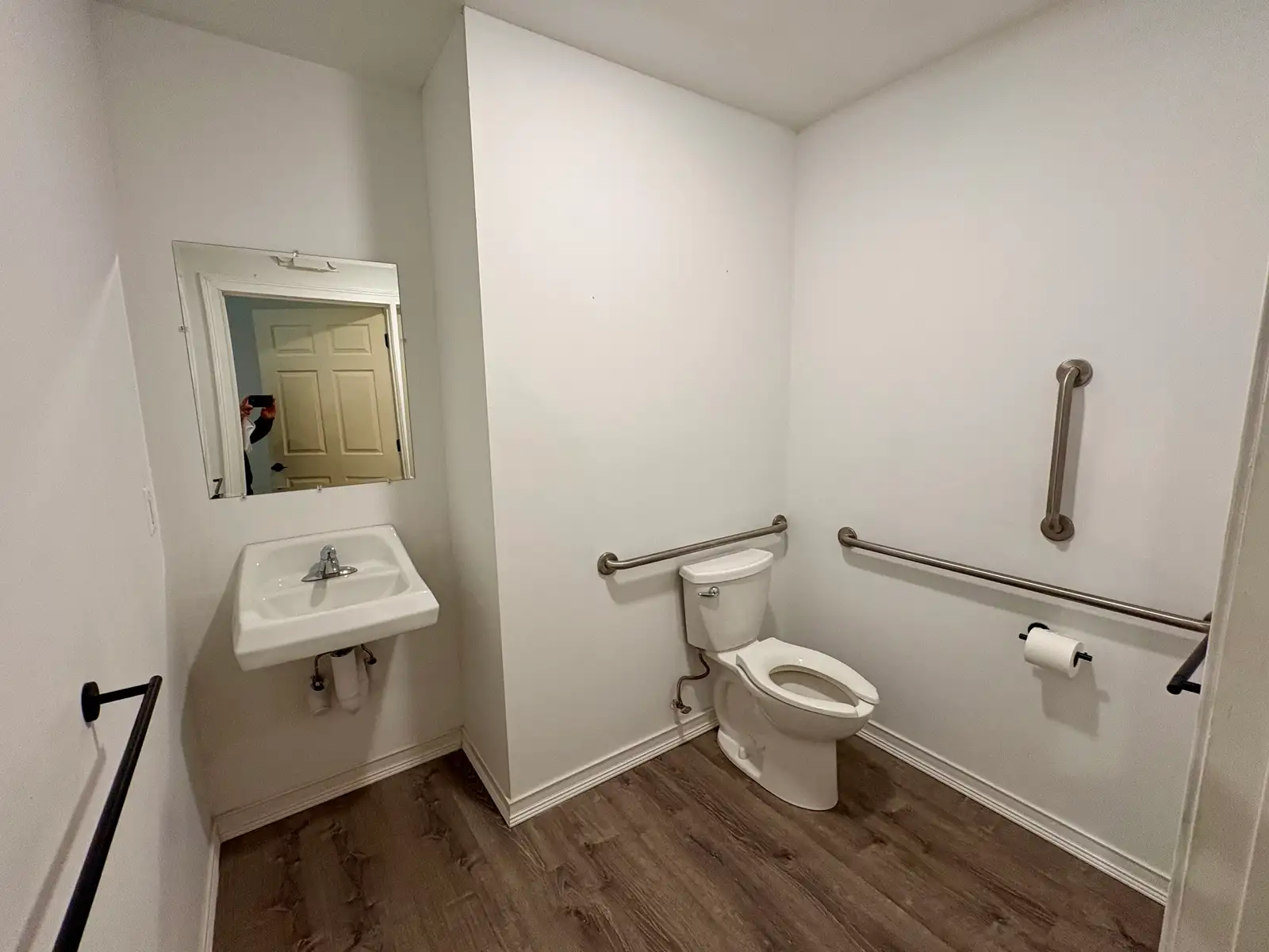 410 N St Joseph St image 10