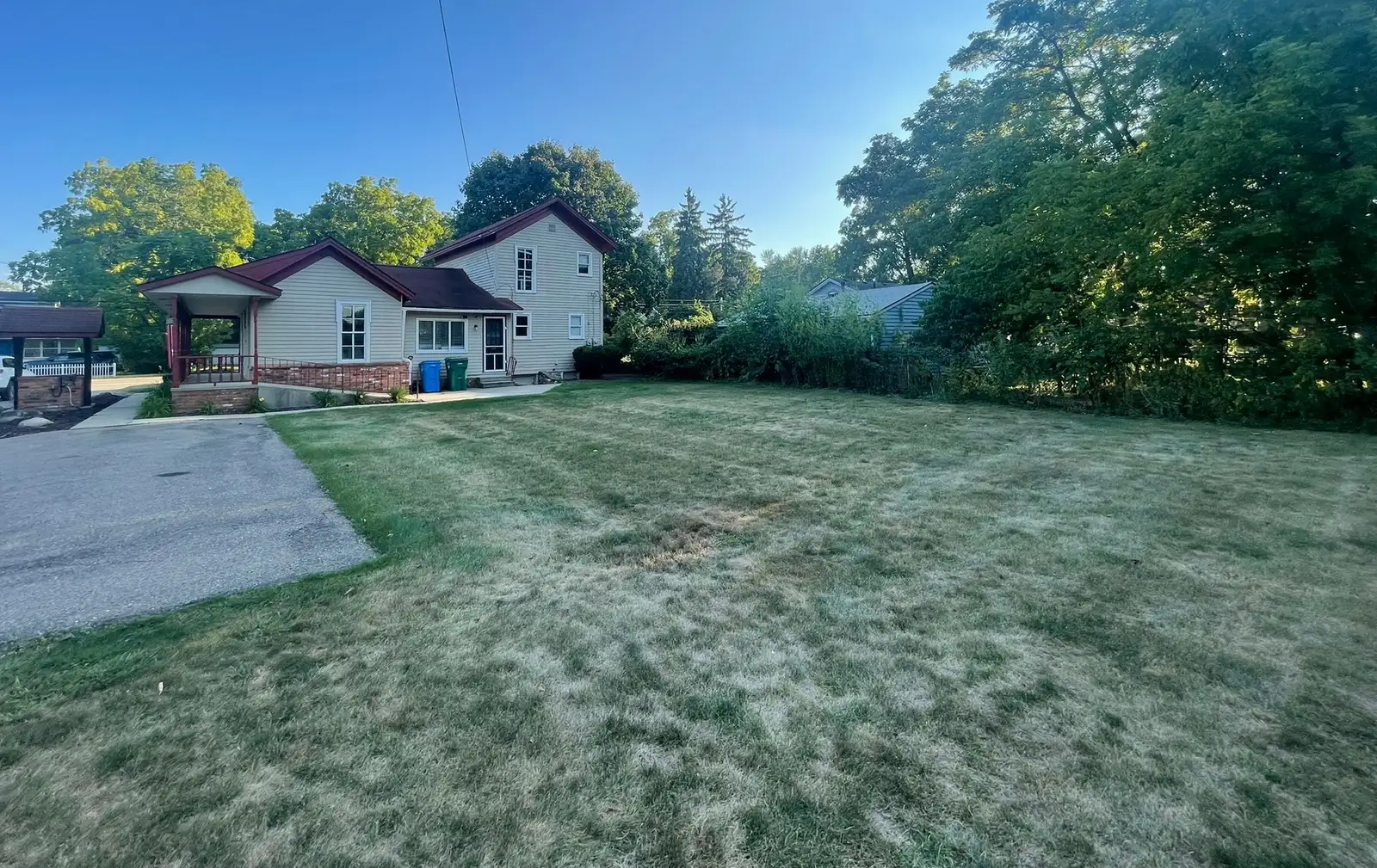 620 W Commerce Rd image 17