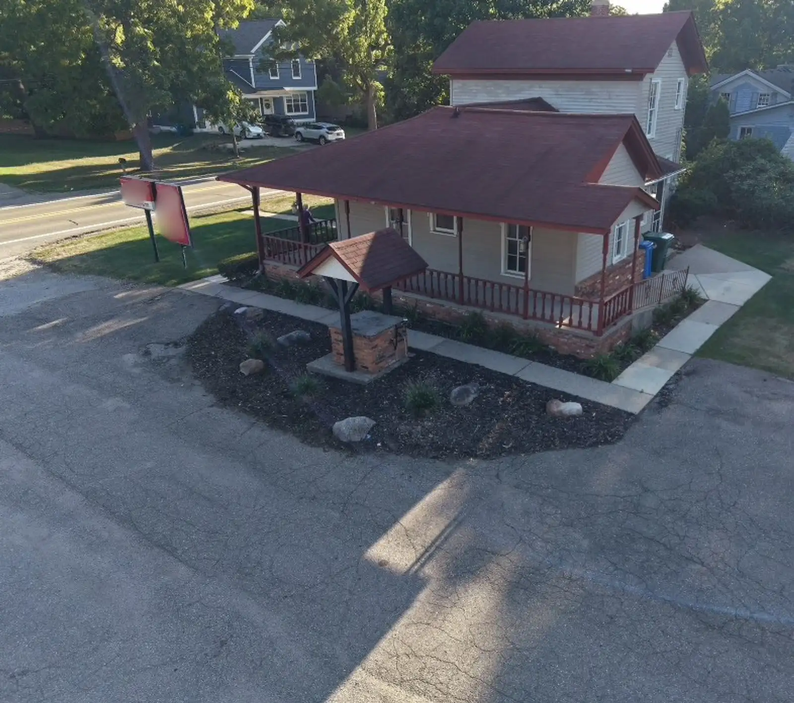 620 W Commerce Rd image 16