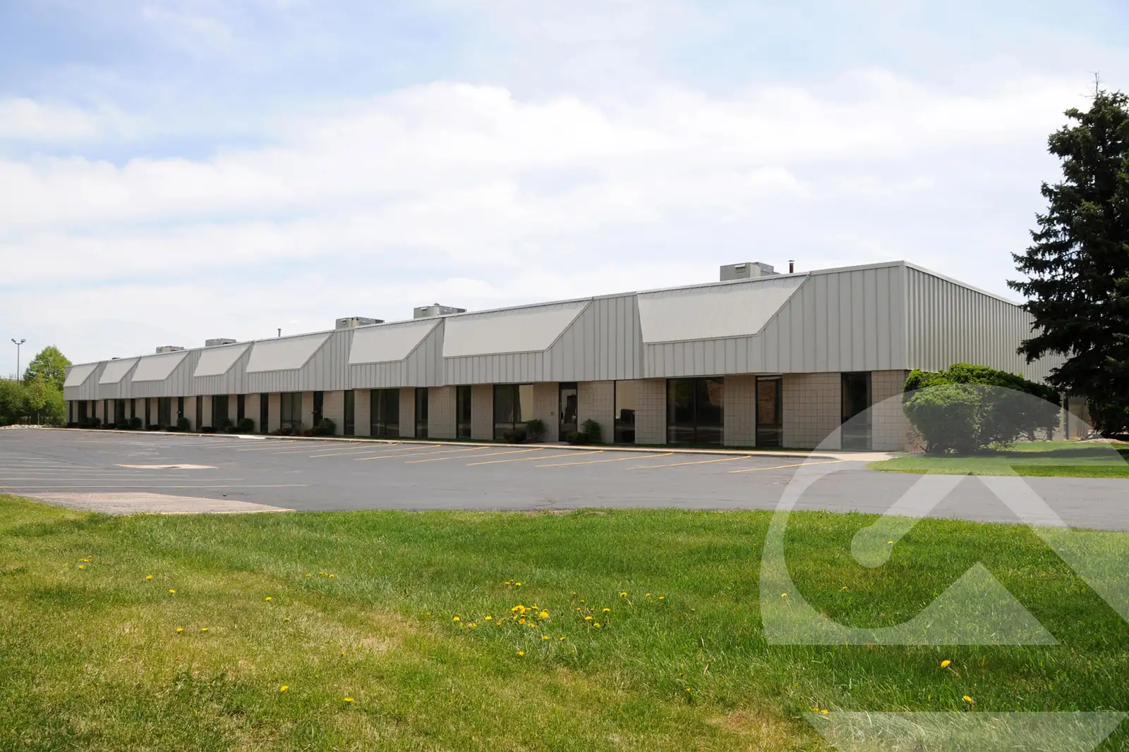 3901-3913 Varsity Dr image 1