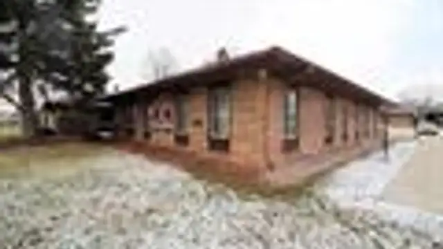 Medical Office thumbnail 2