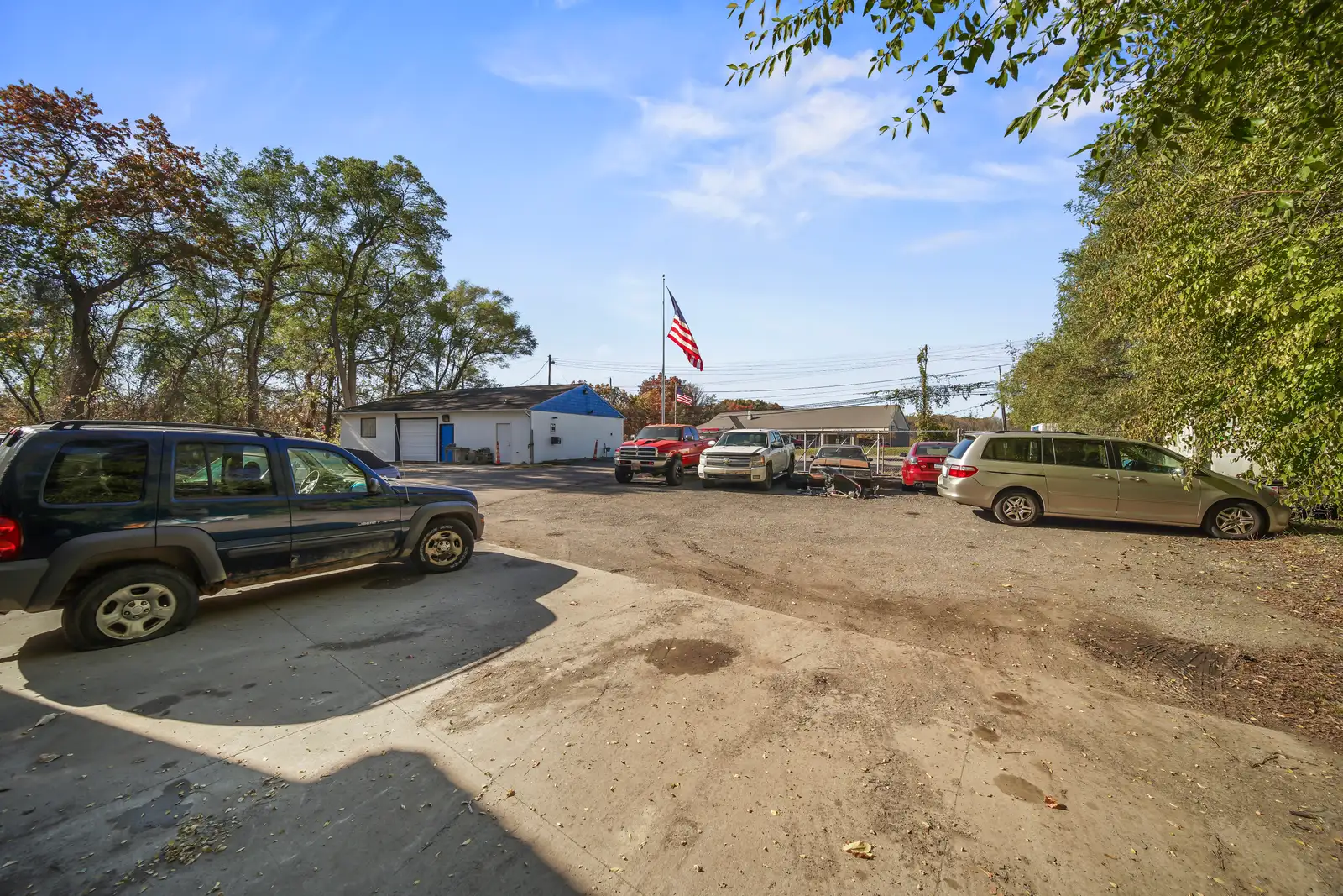 105 S Ortonville Rd image 35