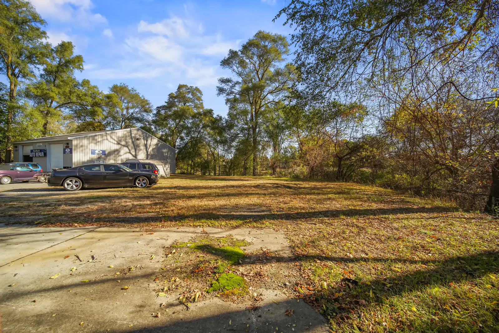 105 S Ortonville Rd image 33