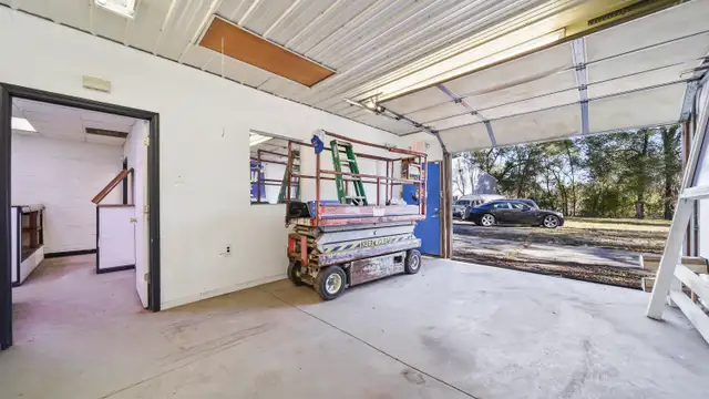 View image 8