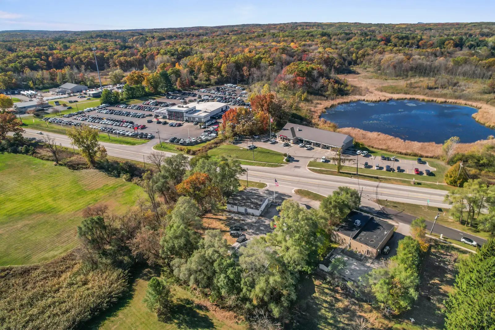 105 S Ortonville Rd image 39