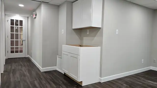 Suite F - 145 Rochdale Dr S thumbnail 3
