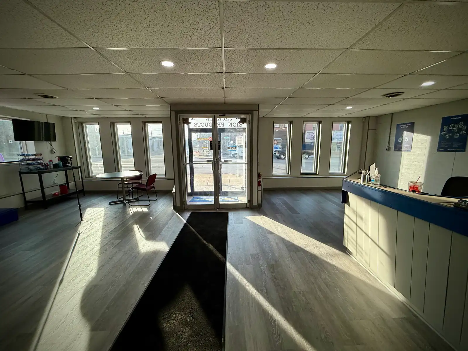 644 E Michigan Ave image 10