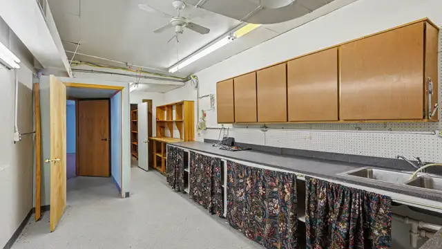 View image 12