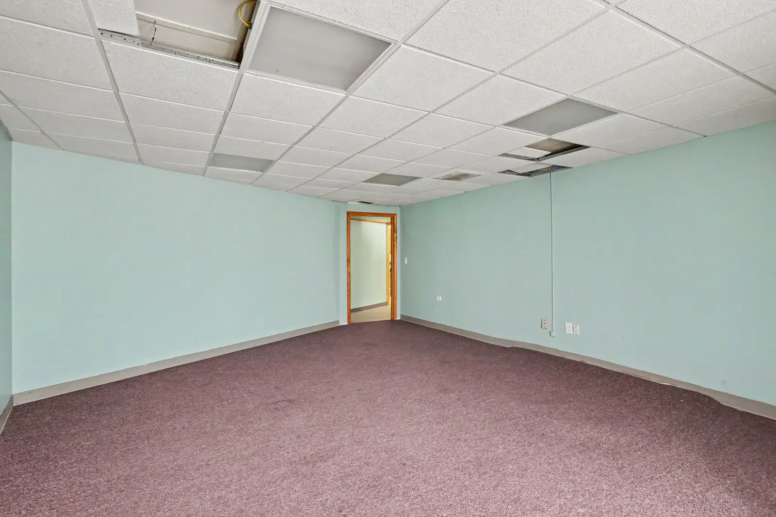 2019 Columbus Ave image 11