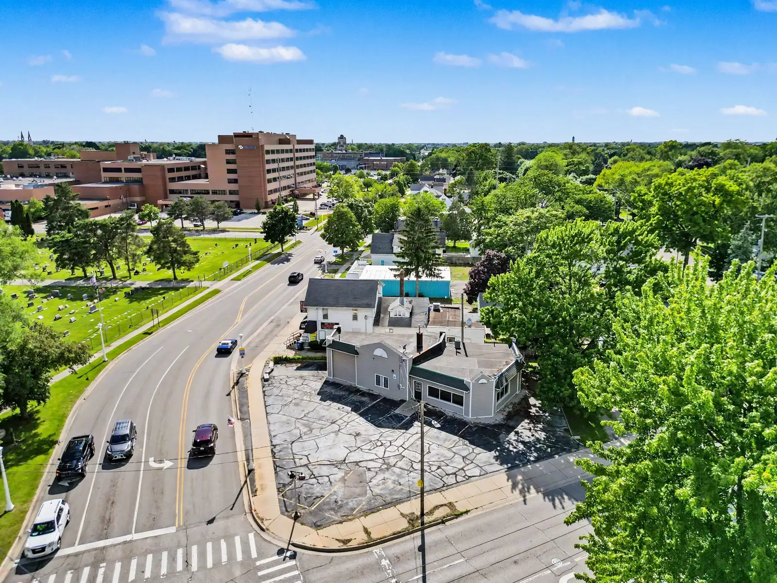 2019 Columbus Ave image 18
